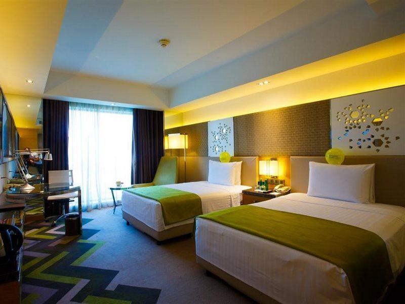 Courtyard By Marriott Agra Hotel Eksteriør billede Deluxe Room